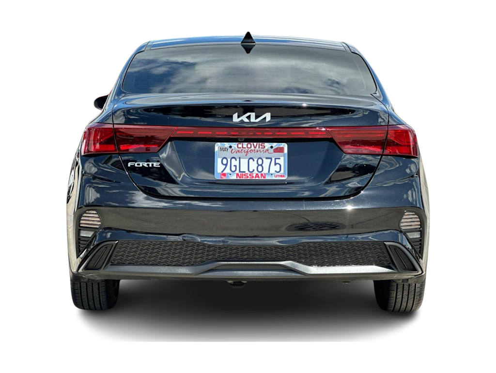 Thumbnail: 2023 Kia Forte - 5