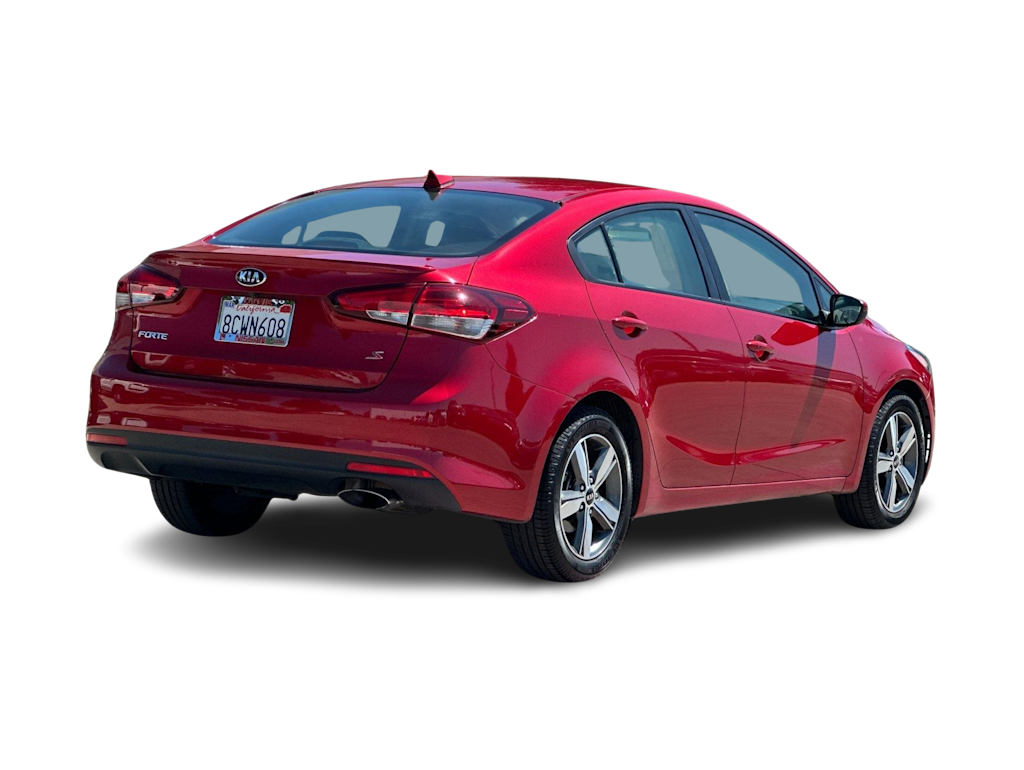 Thumbnail: 2018 Kia Forte - 18