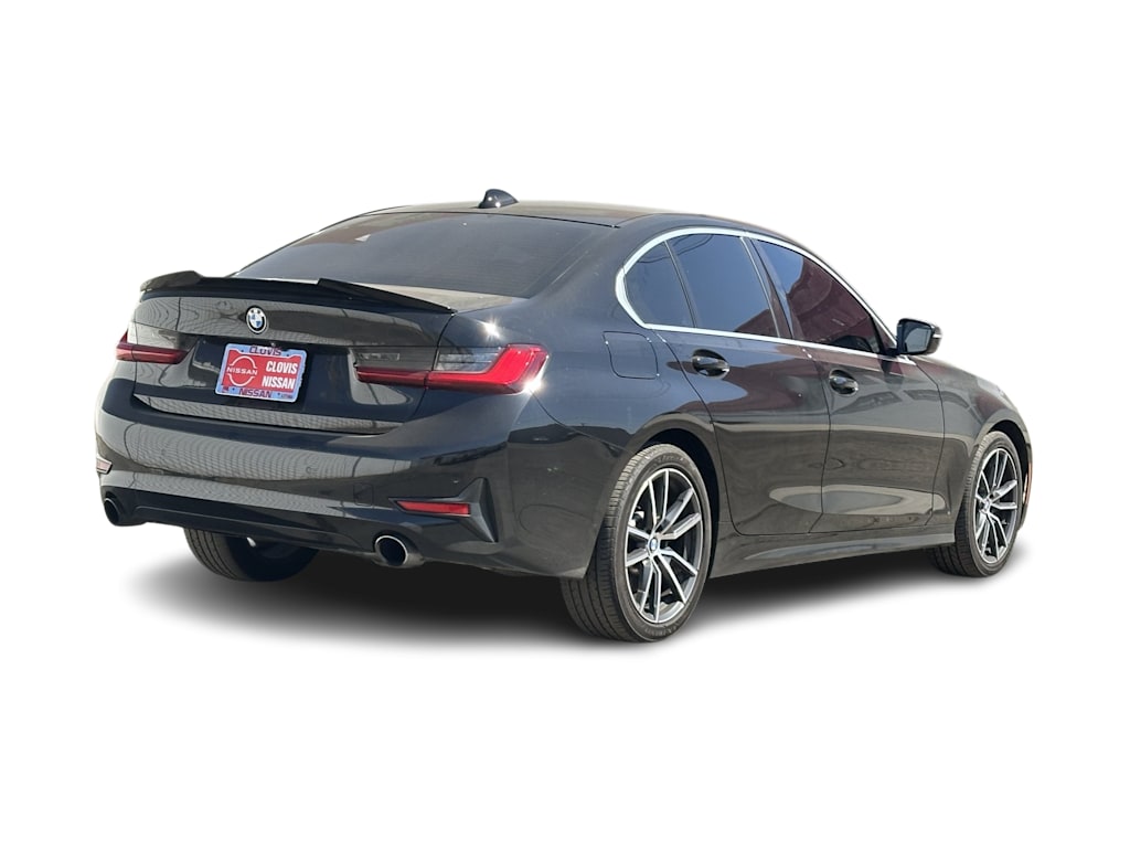 Thumbnail: 2021 BMW 3 Series - 18