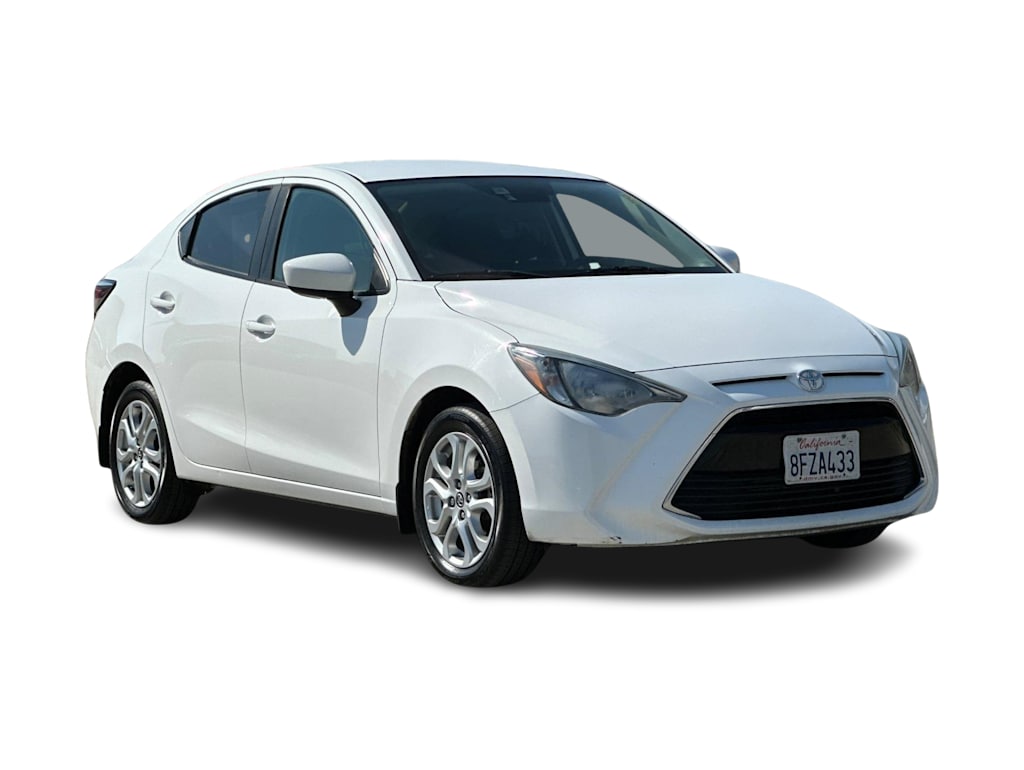 Thumbnail: 2018 Toyota Yaris iA - 21
