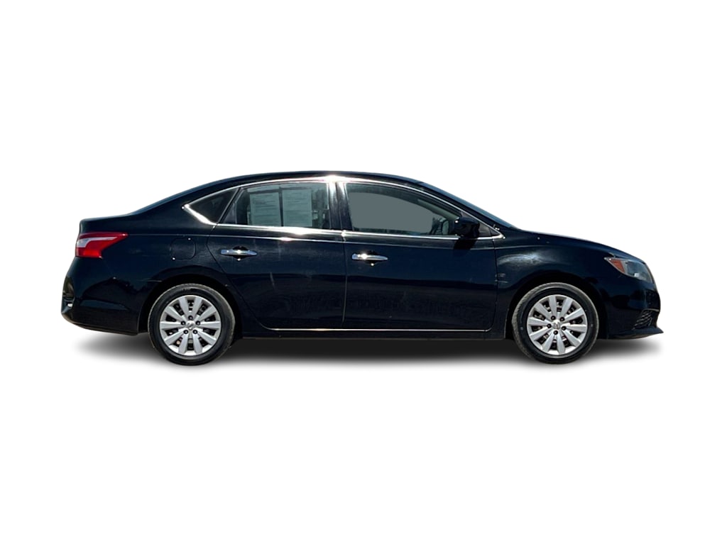 Thumbnail: 2018 Nissan Sentra - 19