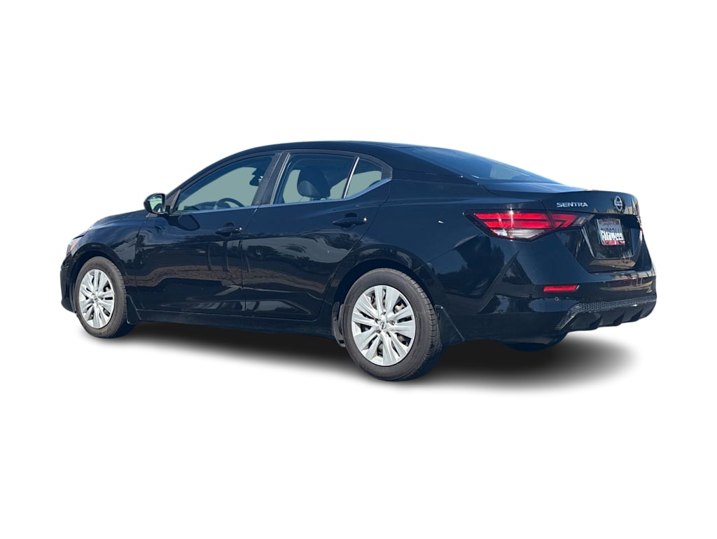 Thumbnail: 2021 Nissan Sentra - 4