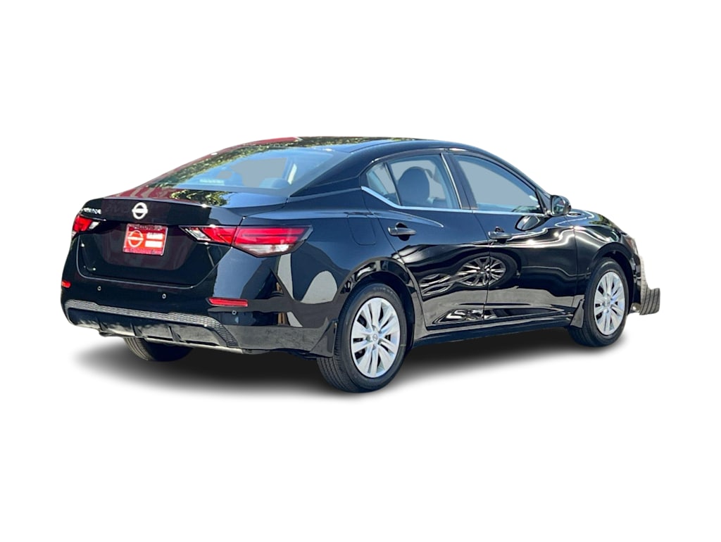 Thumbnail: 2025 Nissan Sentra - 16