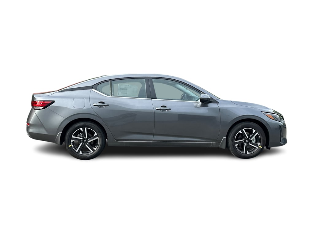 2025 Nissan Sentra SV 18