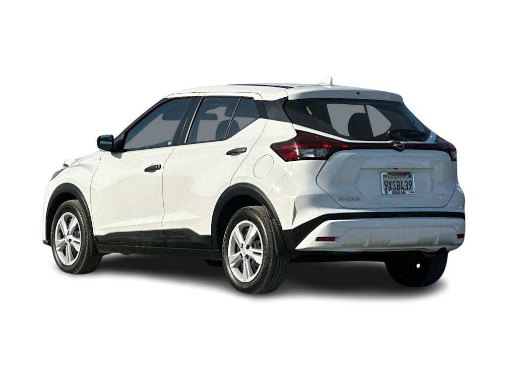 Thumbnail: 2025 Nissan Kicks - 4