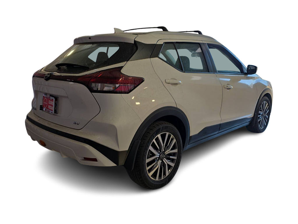 Thumbnail: 2023 Nissan Kicks - 18