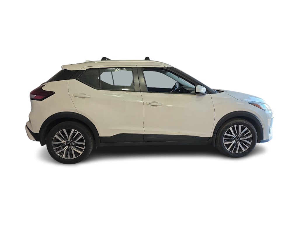 Thumbnail: 2023 Nissan Kicks - 19