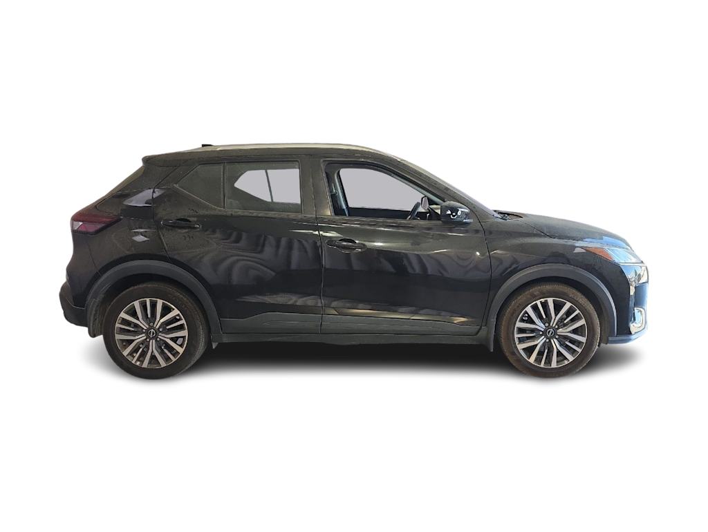 Thumbnail: 2022 Nissan Kicks - 19
