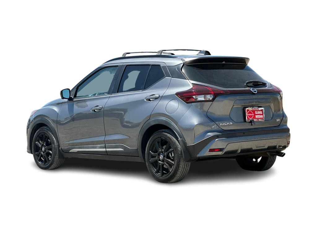 Thumbnail: 2021 Nissan Kicks - 4