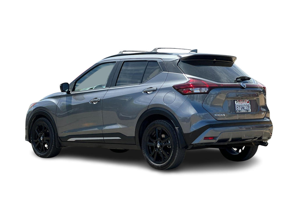 Thumbnail: 2021 Nissan Kicks - 4