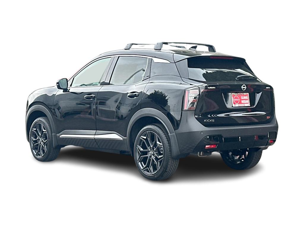 Thumbnail: 2026 Nissan Kicks - 4