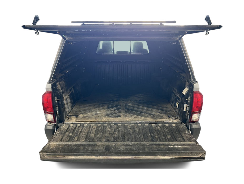 Thumbnail: 2019 Toyota Tacoma - 15