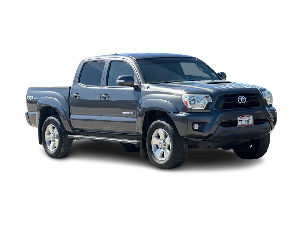 Thumbnail: 2015 Toyota Tacoma - 20