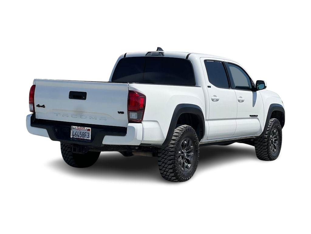 Thumbnail: 2021 Toyota Tacoma - 19
