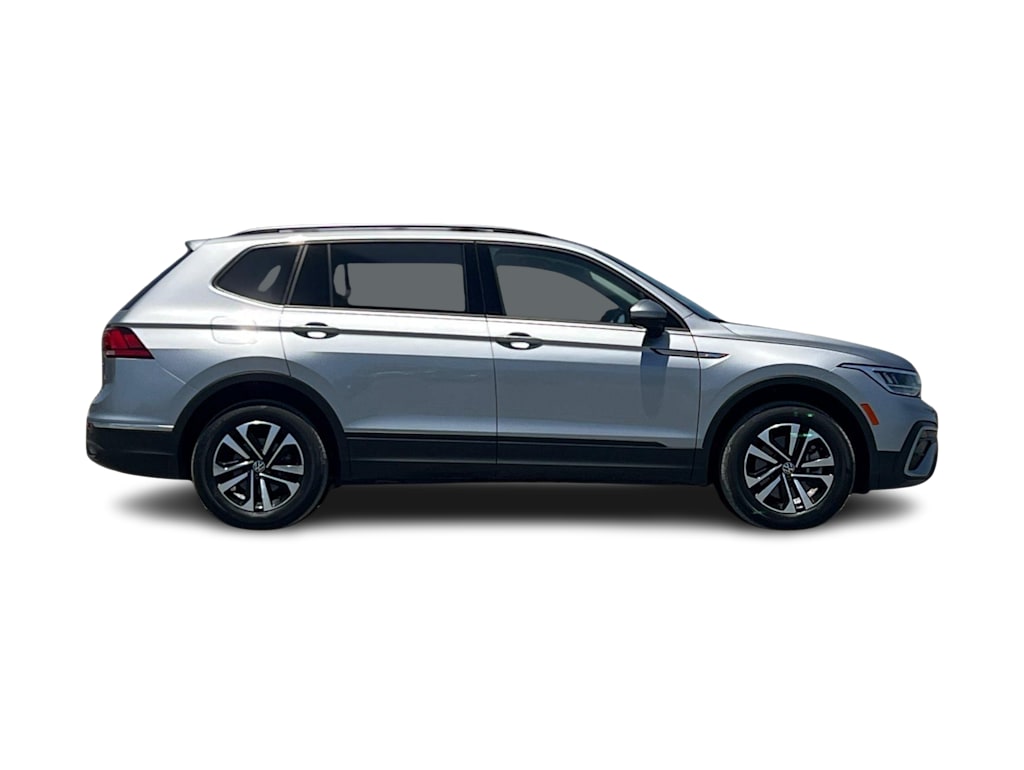 Thumbnail: 2022 Volkswagen Tiguan - 20