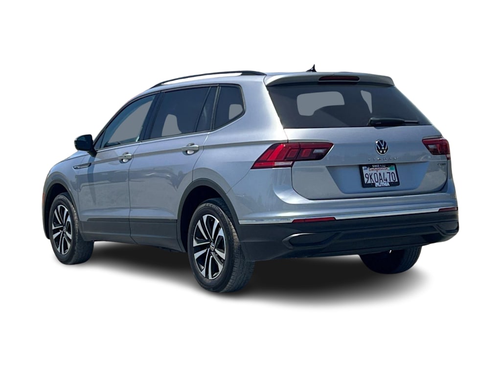 Thumbnail: 2022 Volkswagen Tiguan - 4