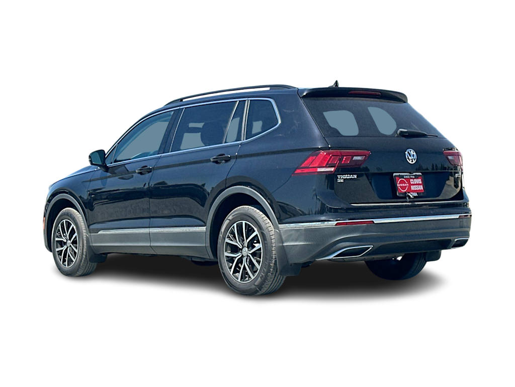 Thumbnail: 2021 Volkswagen Tiguan - 4