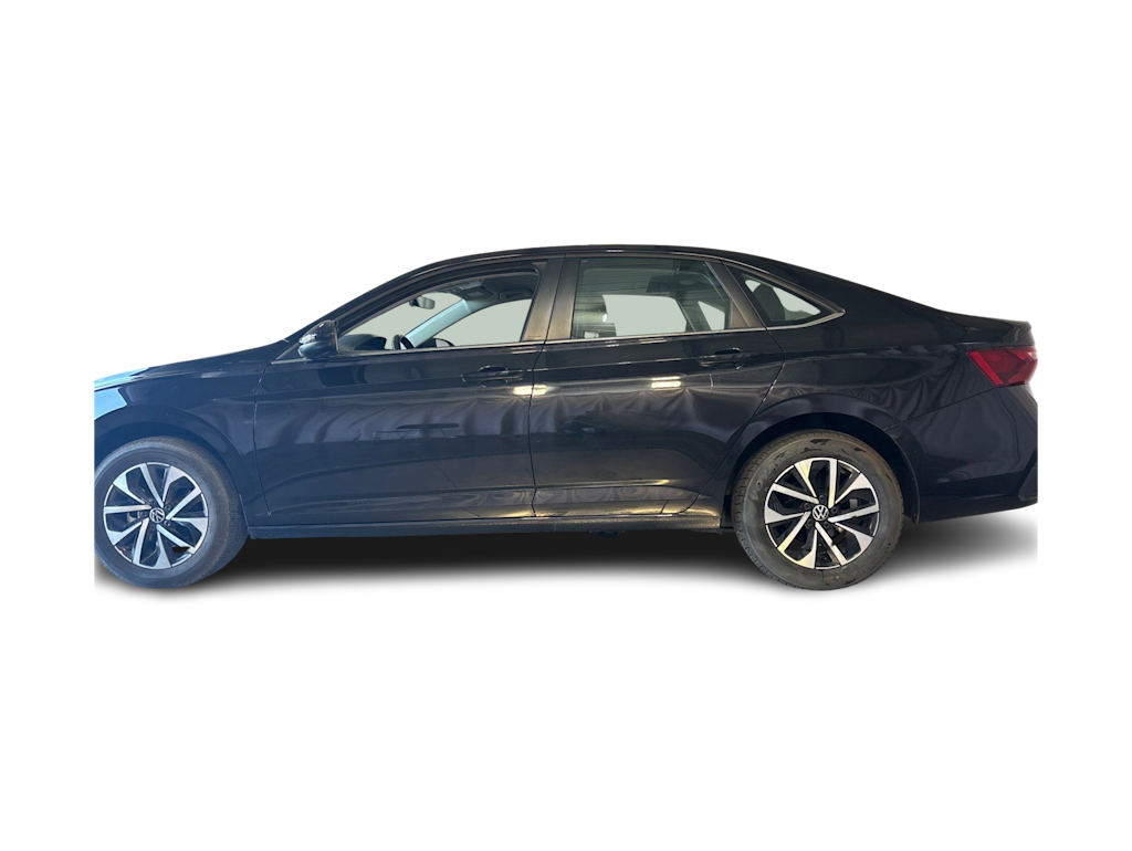 Thumbnail: 2024 Volkswagen Jetta - 3