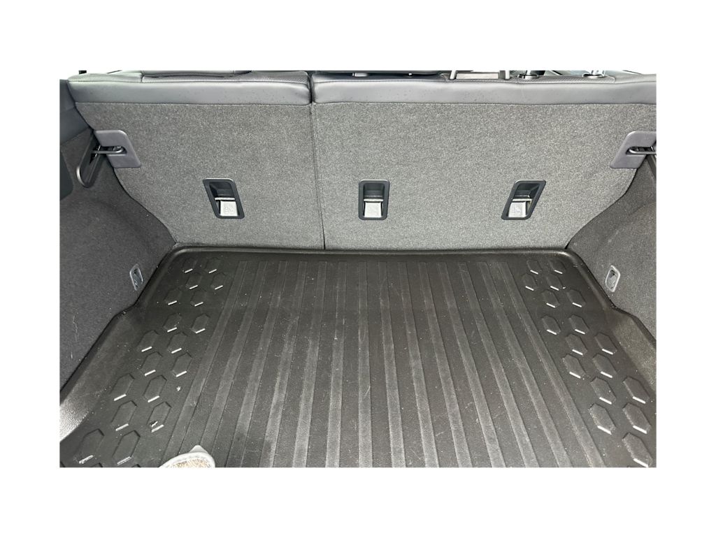 Thumbnail: 2023 Subaru Outback - 16