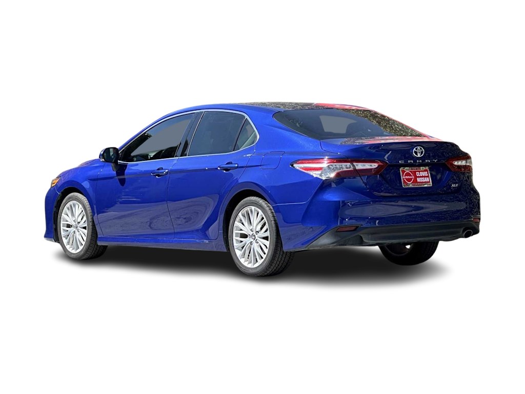 2018 Toyota Camry XLE 4