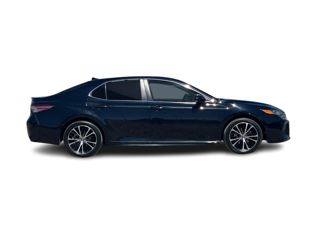 Thumbnail: 2019 Toyota Camry - 19