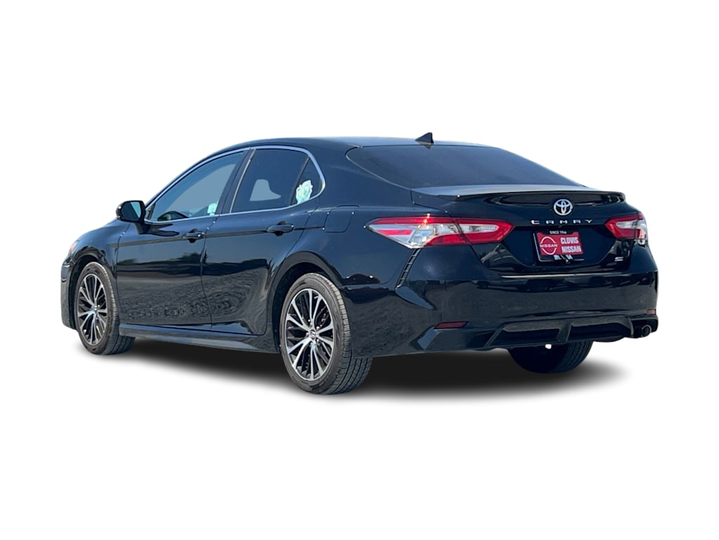 Thumbnail: 2019 Toyota Camry - 4