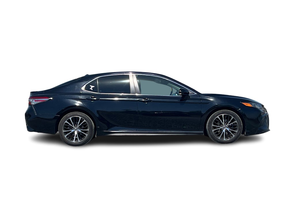 Thumbnail: 2019 Toyota Camry - 19