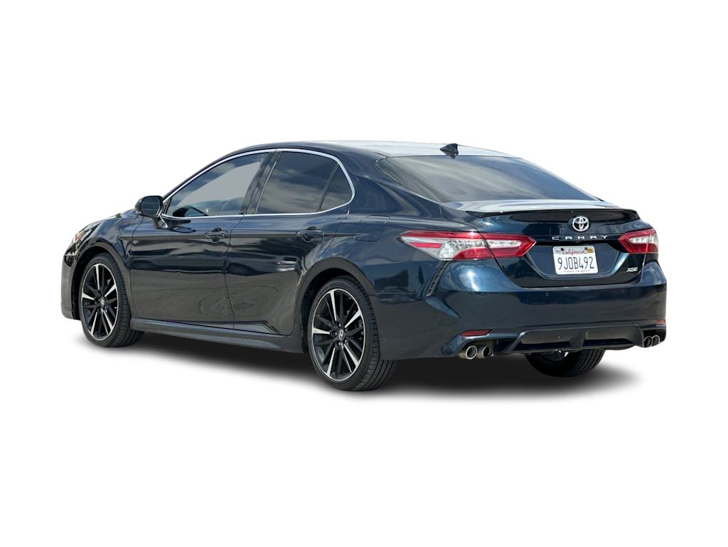 Thumbnail: 2018 Toyota Camry - 4