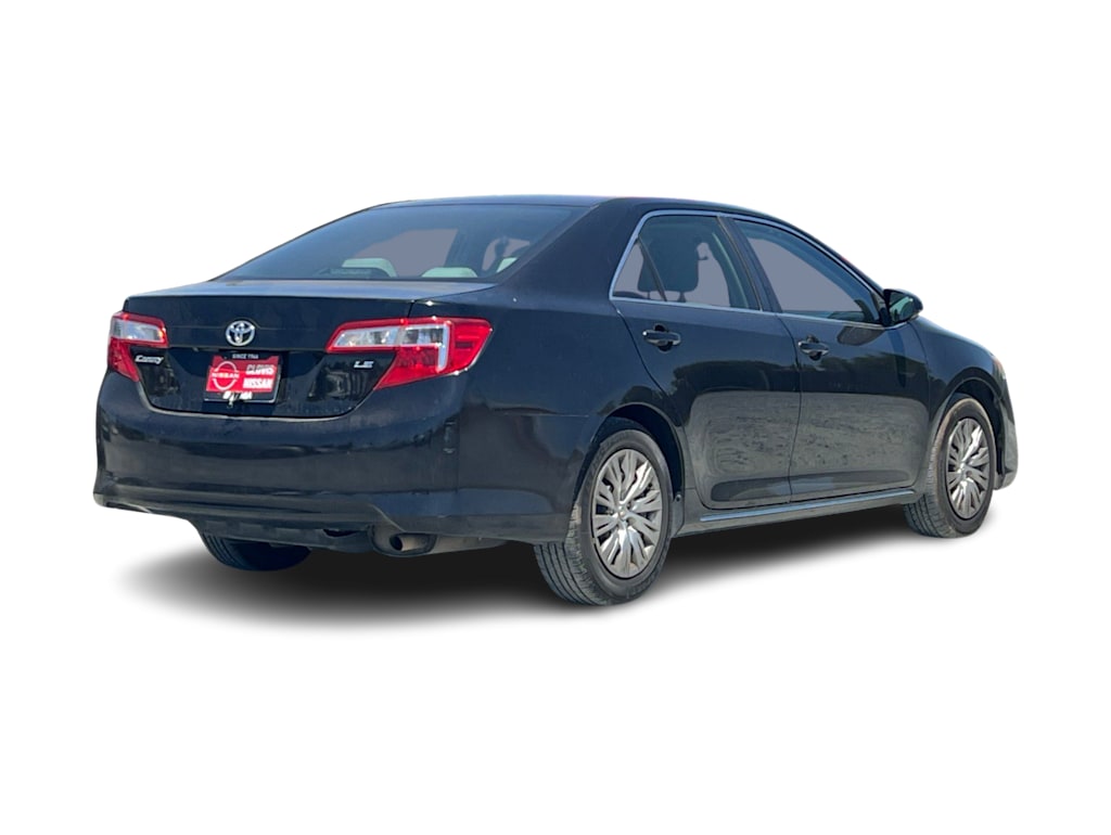 Thumbnail: 2014 Toyota Camry - 18