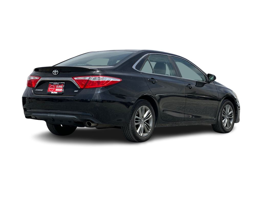 Thumbnail: 2016 Toyota Camry - 18