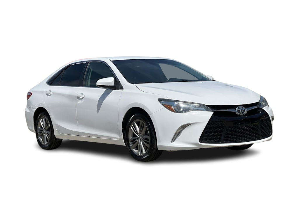 Thumbnail: 2015 Toyota Camry - 21