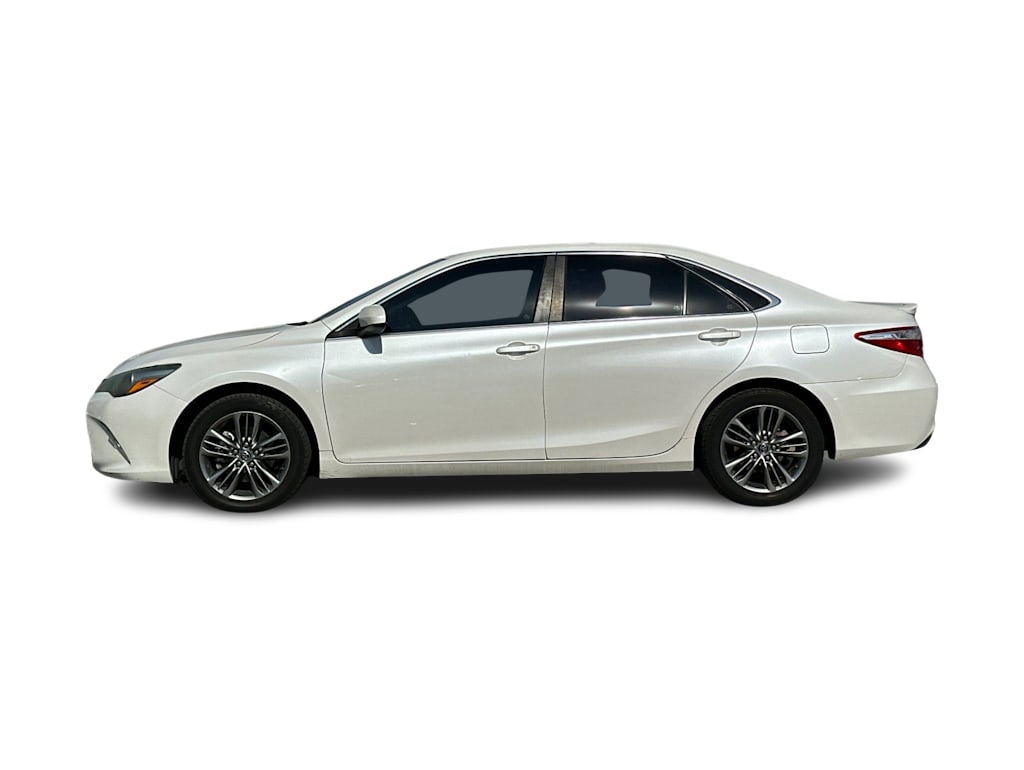 Thumbnail: 2016 Toyota Camry - 3