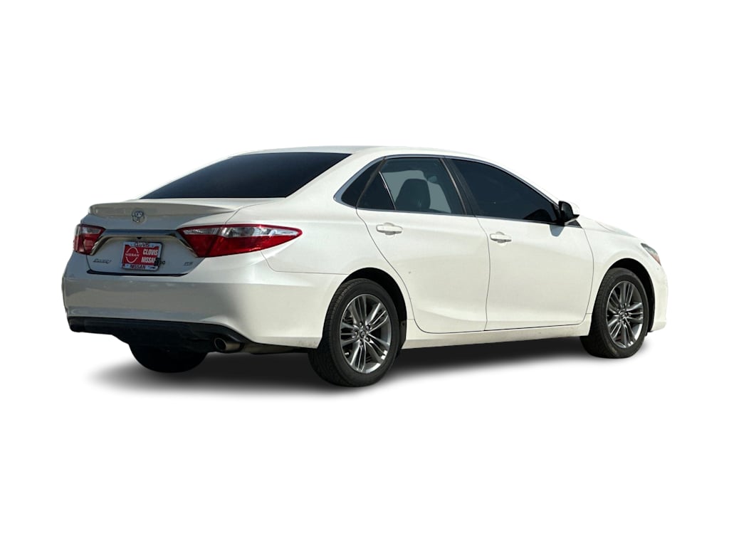 Thumbnail: 2016 Toyota Camry - 19