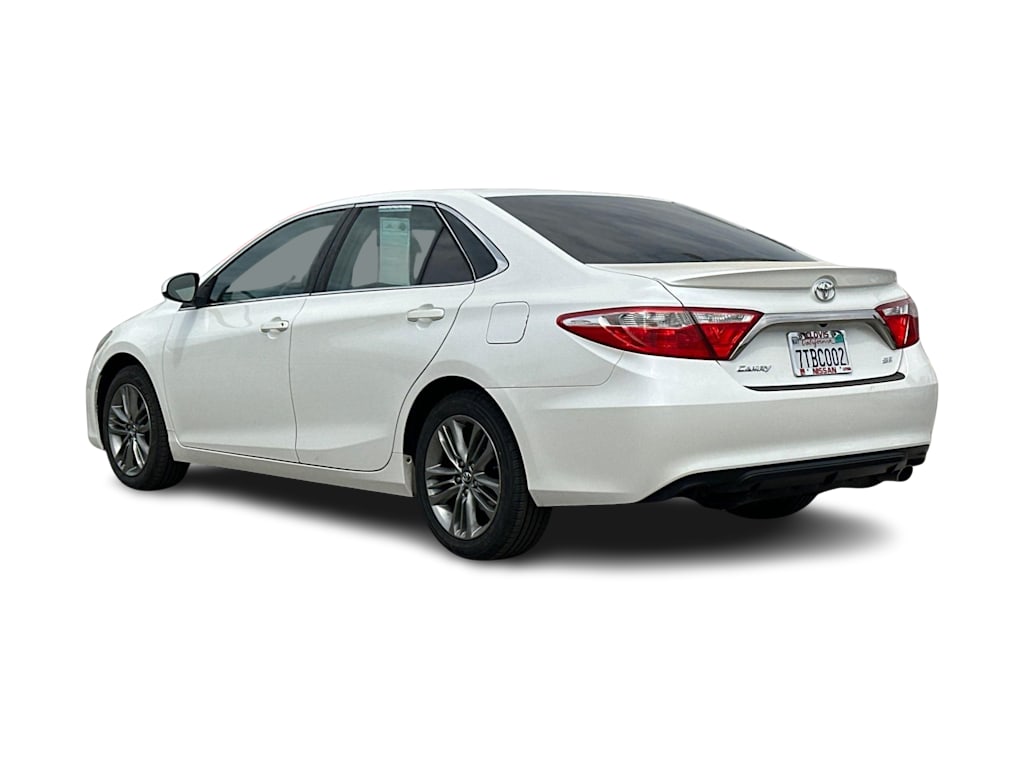 Thumbnail: 2016 Toyota Camry - 4