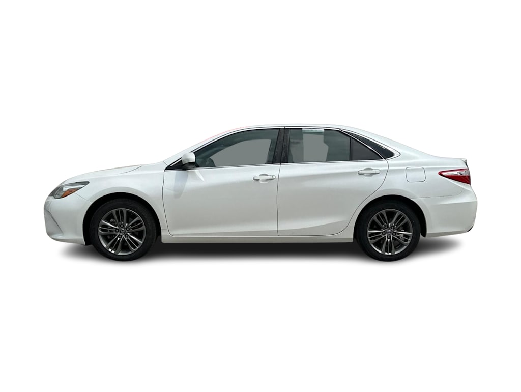 Thumbnail: 2016 Toyota Camry - 3