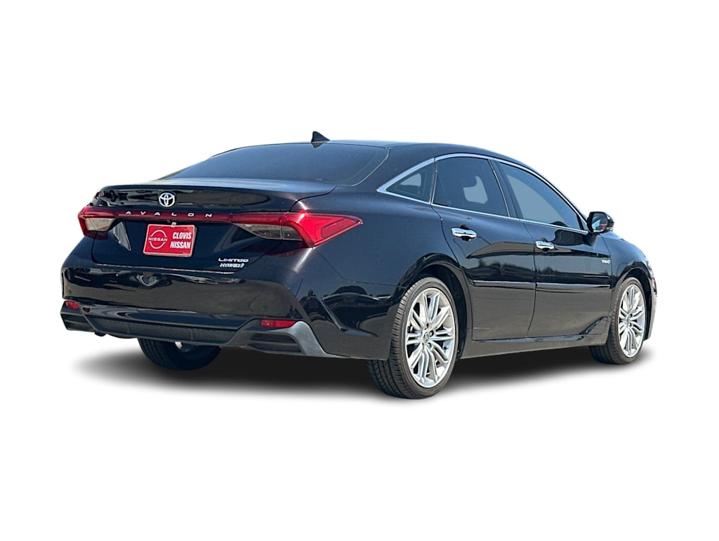 Thumbnail: 2021 Toyota Avalon - 18