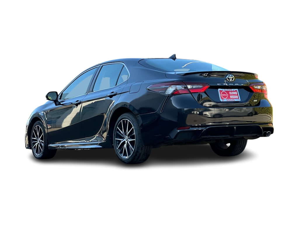 2021 Toyota Camry SE 4