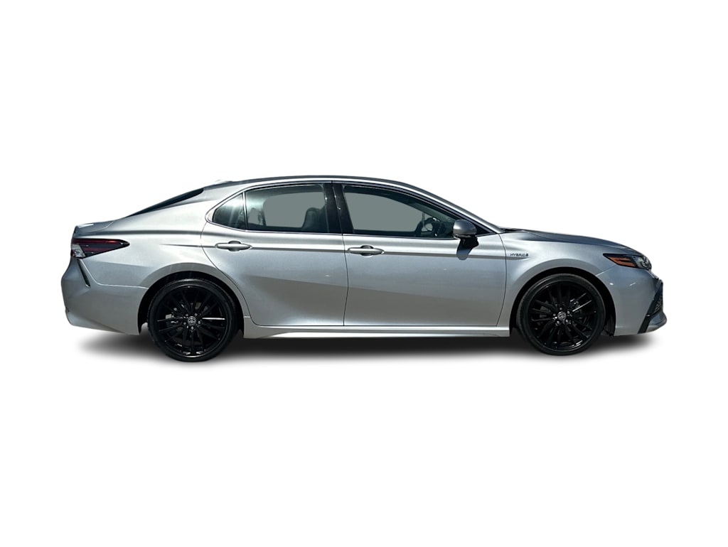 Thumbnail: 2021 Toyota Camry - 17