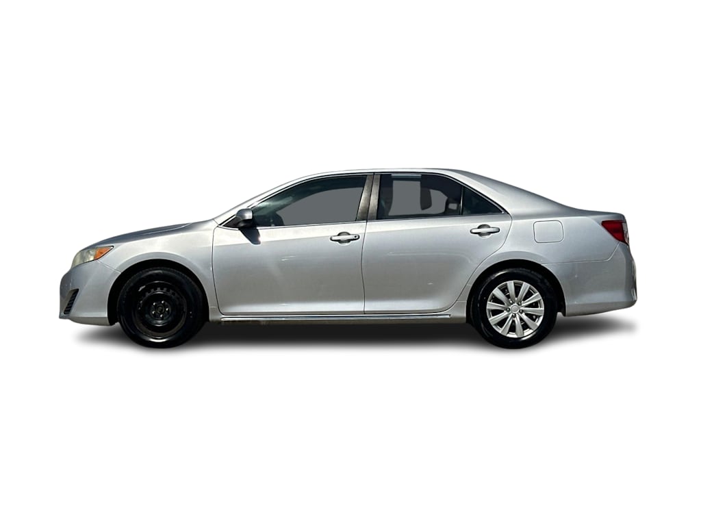 Thumbnail: 2014 Toyota Camry - 3