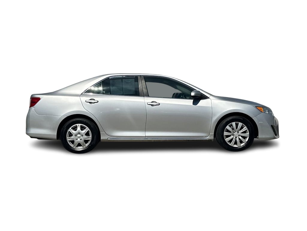 Thumbnail: 2014 Toyota Camry - 20
