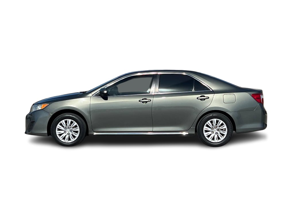 Thumbnail: 2012 Toyota Camry - 3