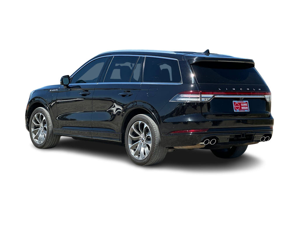 Thumbnail: 2022 Lincoln Aviator - 4