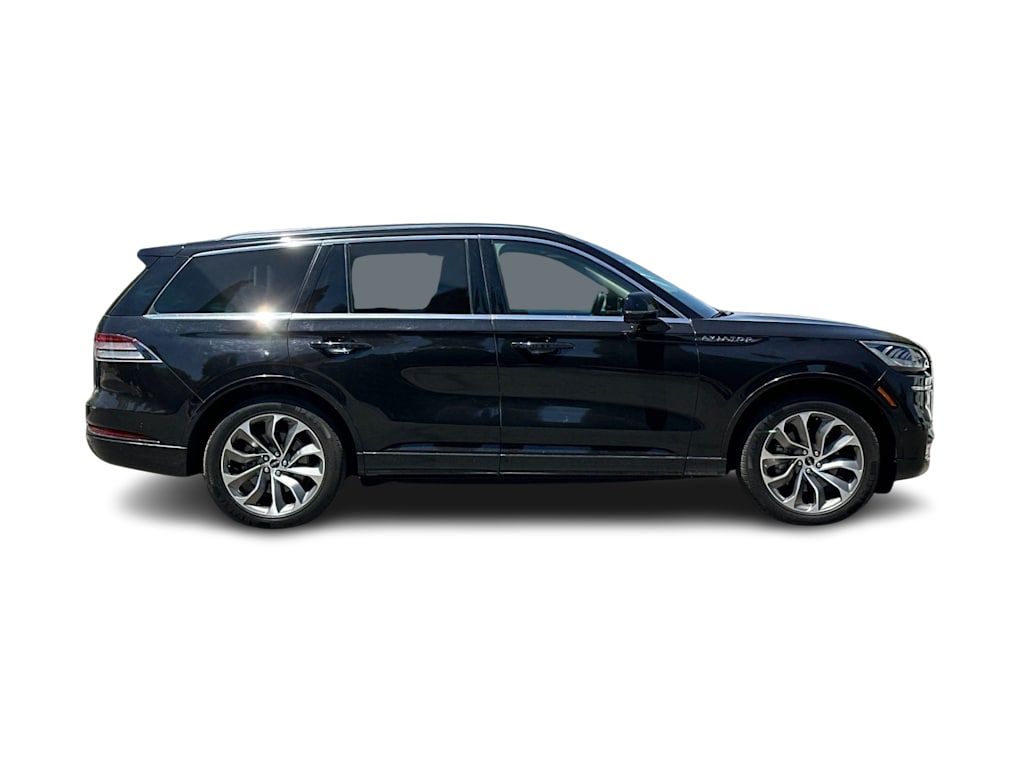 Thumbnail: 2022 Lincoln Aviator - 20