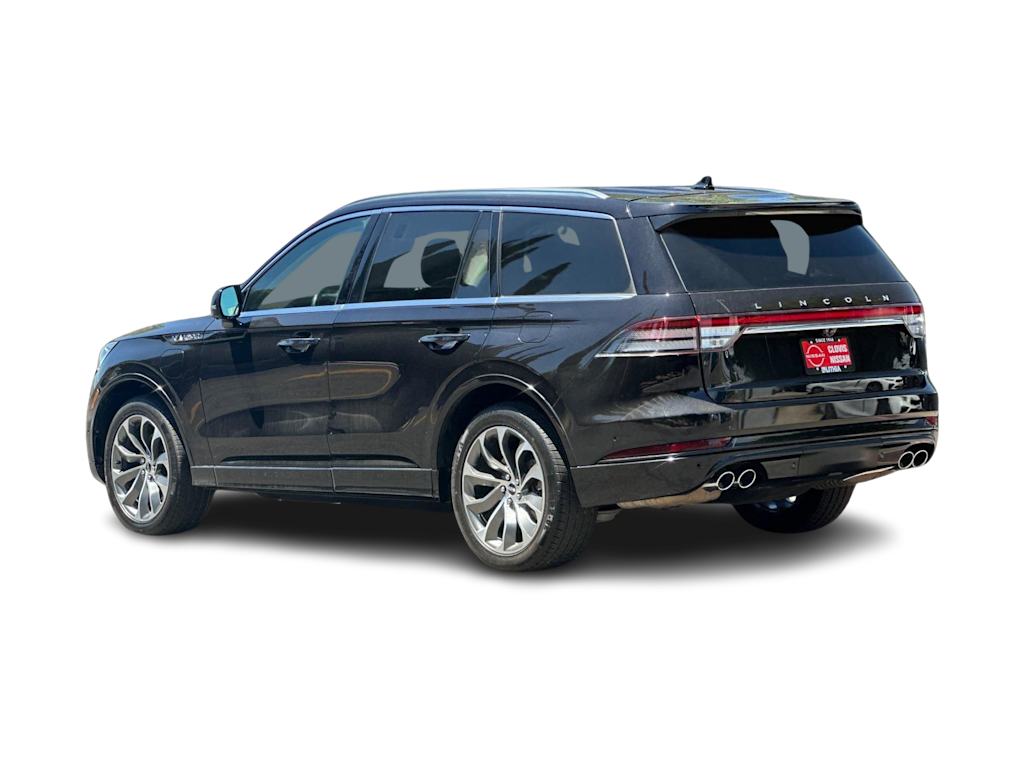 Thumbnail: 2022 Lincoln Aviator - 4