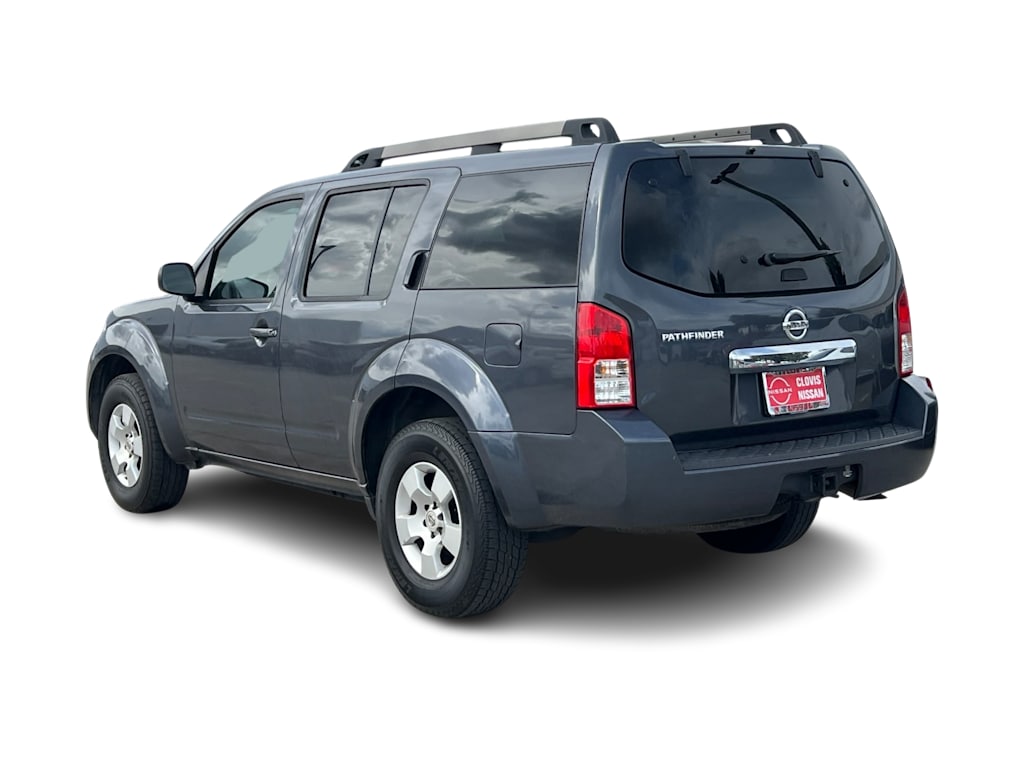 Thumbnail: 2011 Nissan Pathfinder - 4