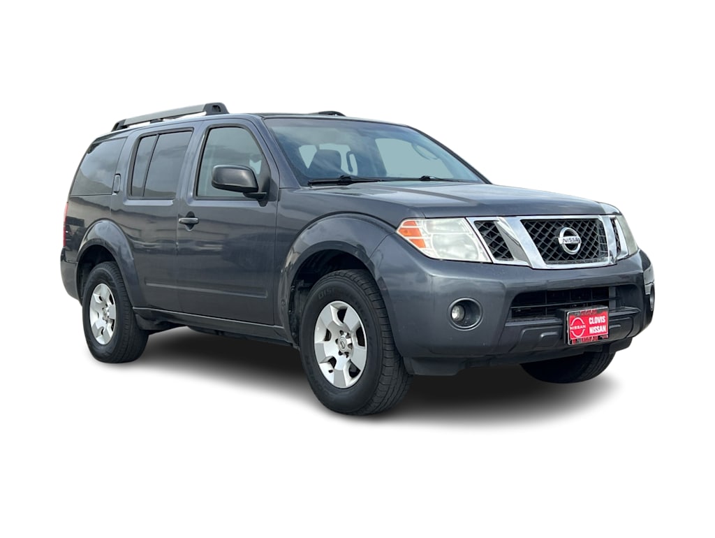 Thumbnail: 2011 Nissan Pathfinder - 22