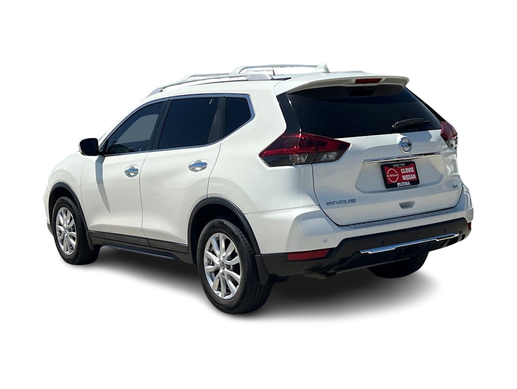 Thumbnail: 2019 Nissan Rogue - 4