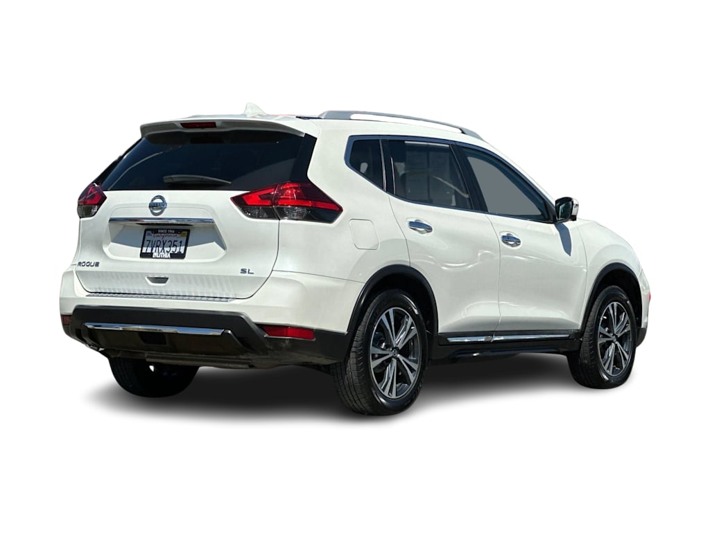 Thumbnail: 2017 Nissan Rogue - 19