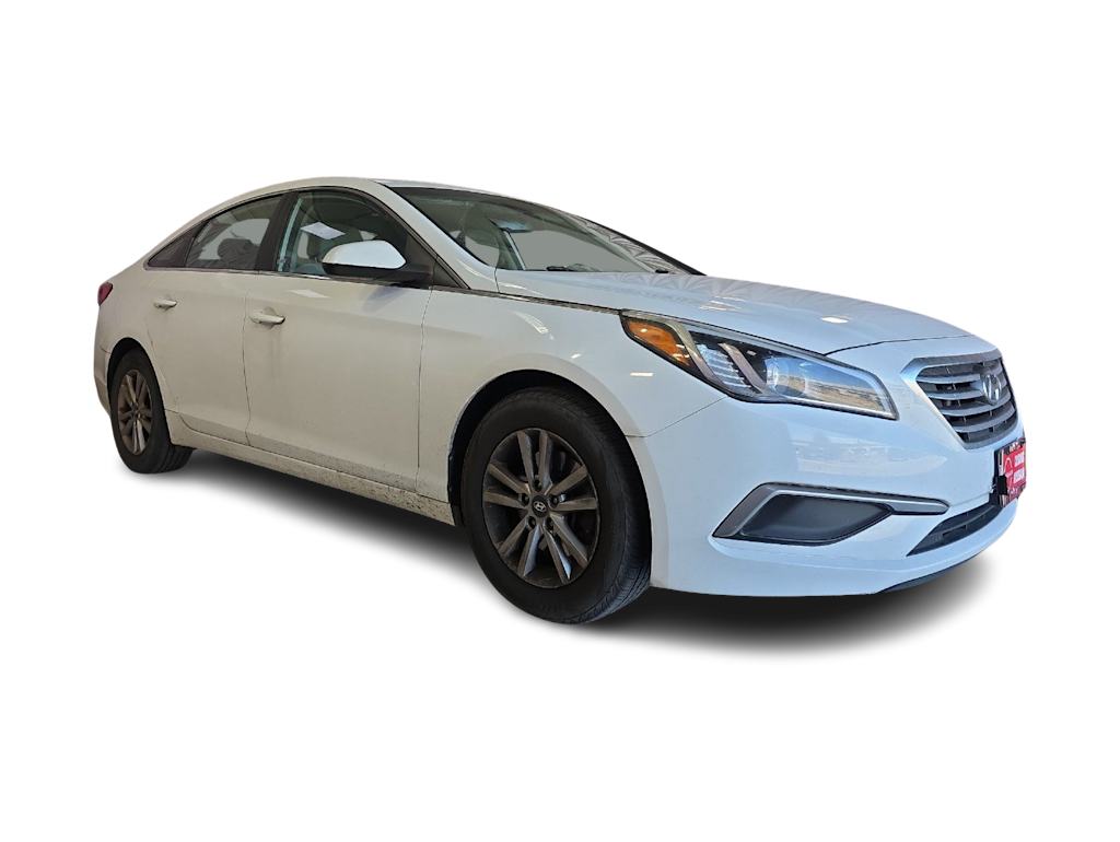 Thumbnail: 2016 Hyundai Sonata - 19