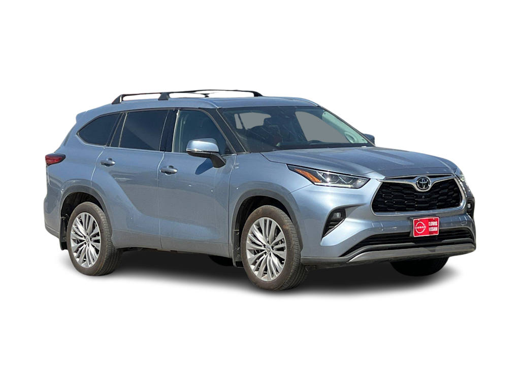 Thumbnail: 2022 Toyota Highlander - 20